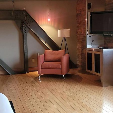 1600 Kcm Penthouse Apartment Кливланд Екстериор снимка